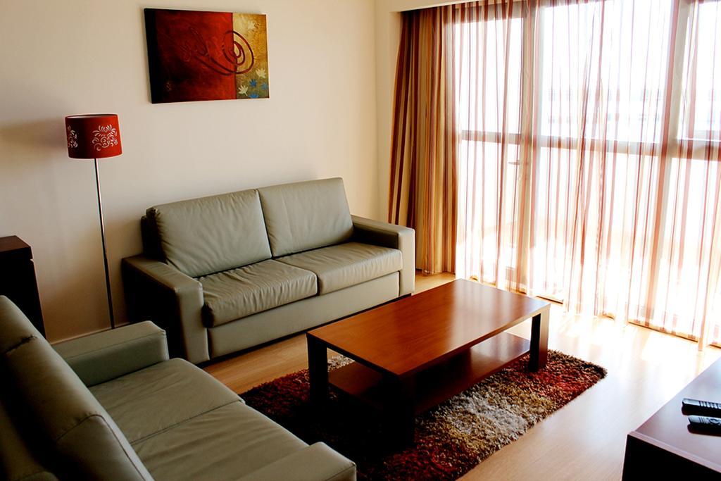 Solmar Alojamentos Ponta Delgada  Ngoại thất bức ảnh